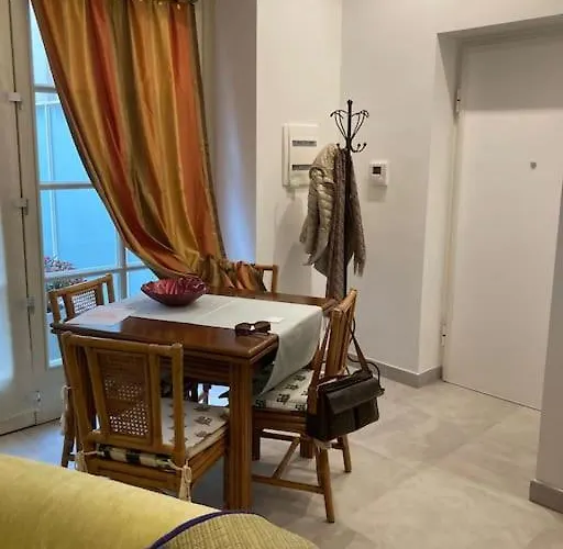 מלון Il Cortiletto In Centro A *
